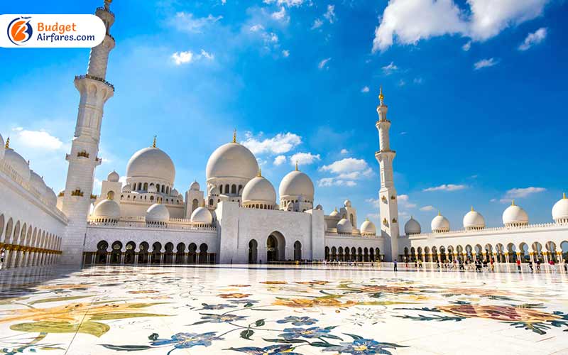 Sheikh Zayed Grand Mosque in Abu Dhabi, UAE