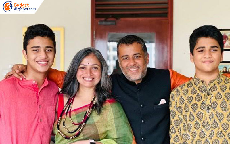 Chetan Bhagat – Family